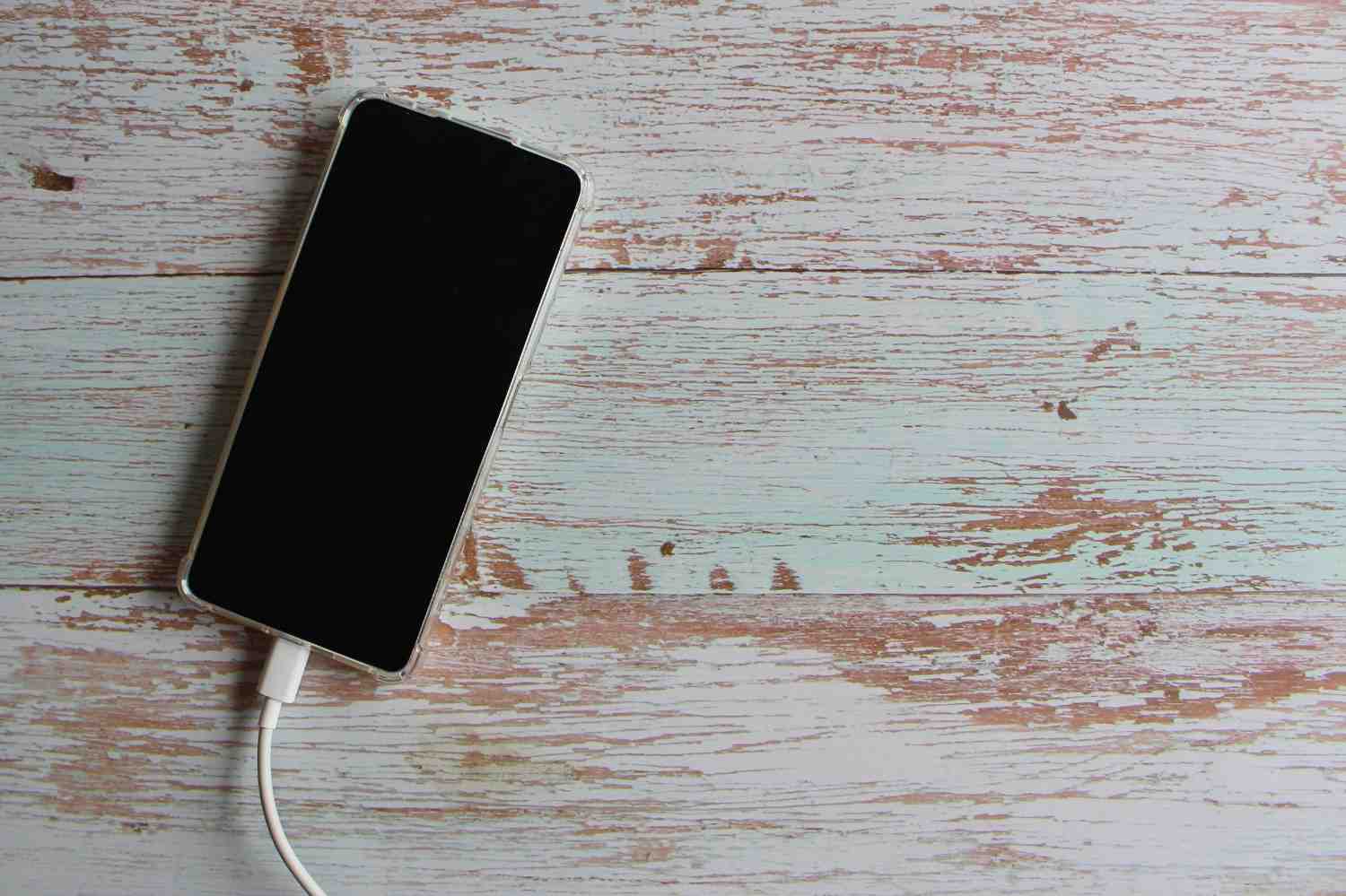 Que faire si votre iPhone chauffe trop : causes et solutions