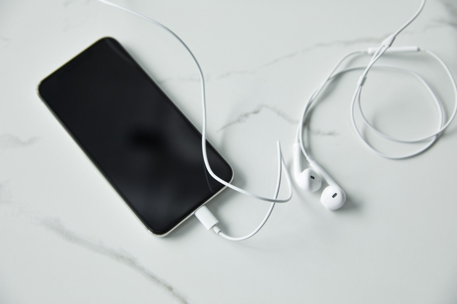Problème Bluetooth iPhone 16 : comment résoudre vos soucis de connexion